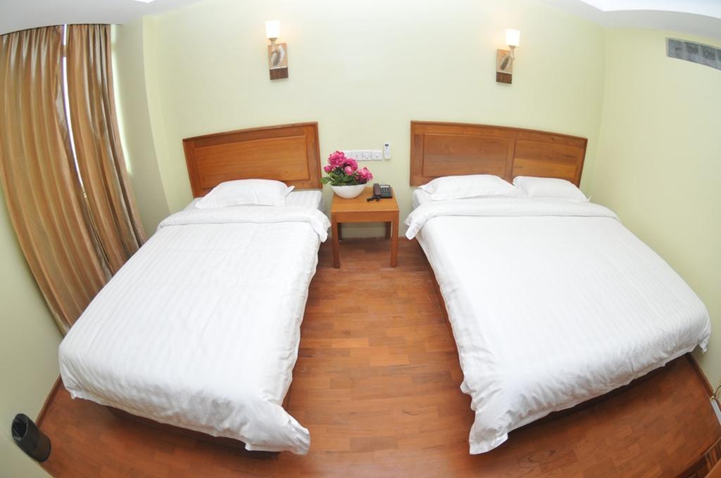 Shwe Phyu Hotel