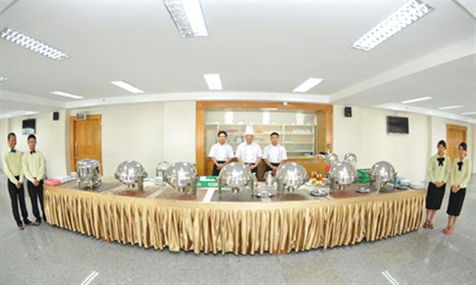 Shwe Phyu 3* Mandalay